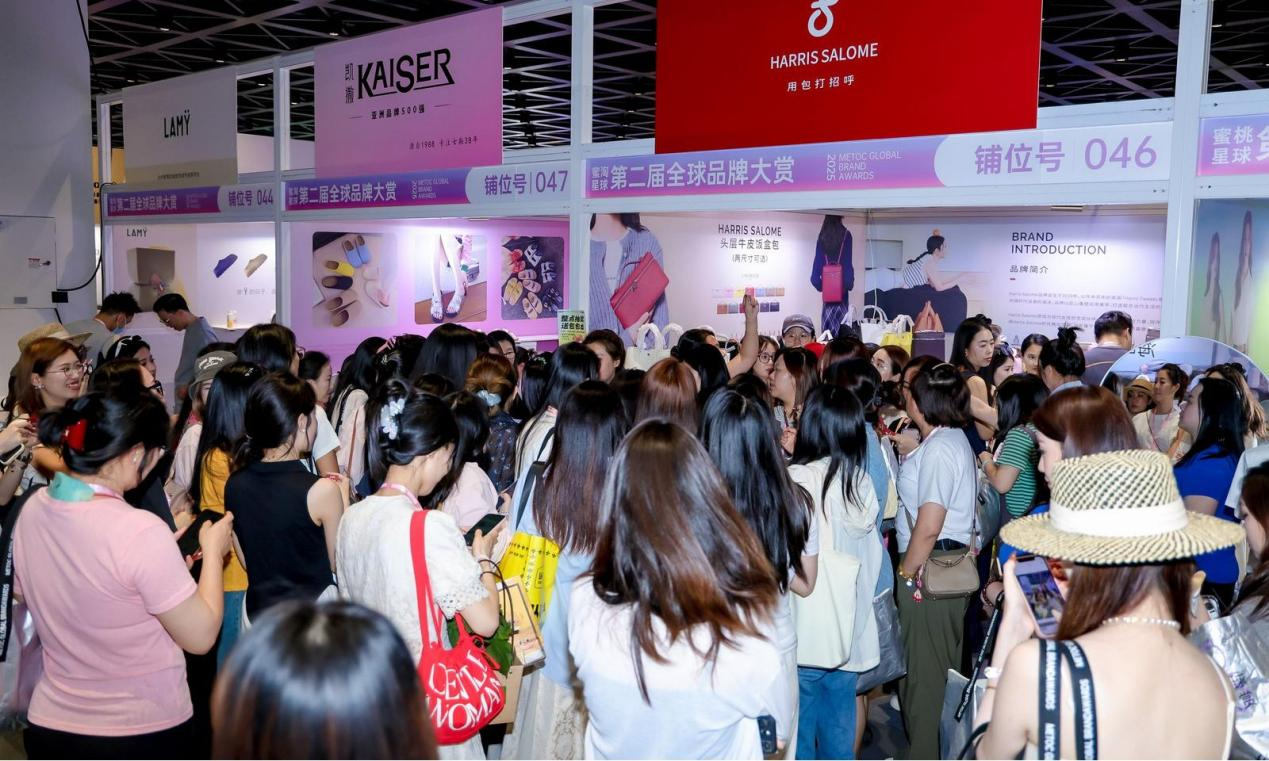 探秘蜜淘星球办的5000㎡超大展会，实在泰酷辣！！